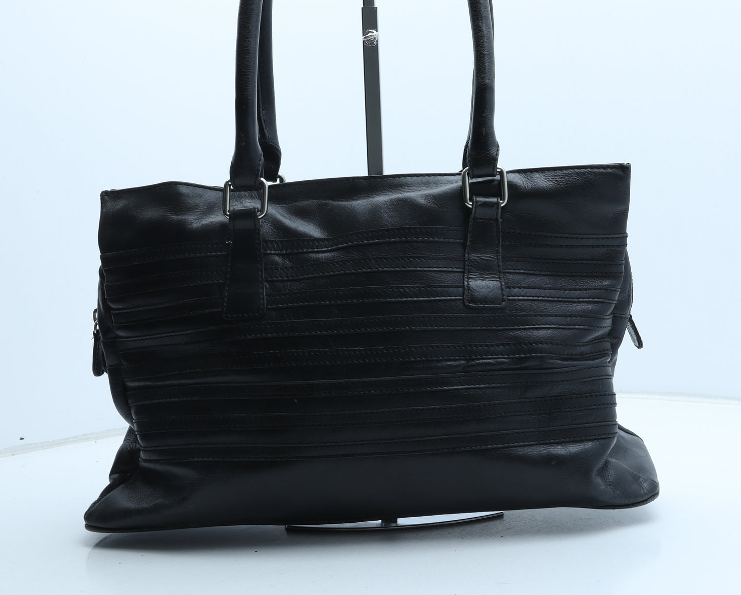 Preworn Womens Black Polyurethane Tote Size Medium