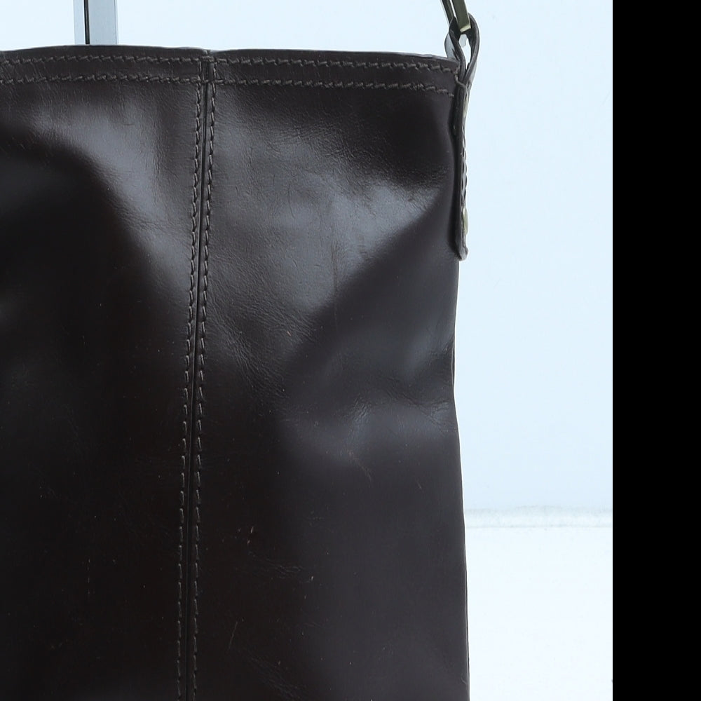 Oasis Womens Brown Leather Crossbody Size Small