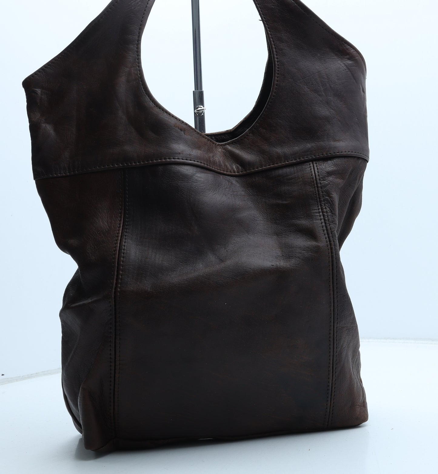 Preworn Womens Brown Leather Top Handle Bag Size Large