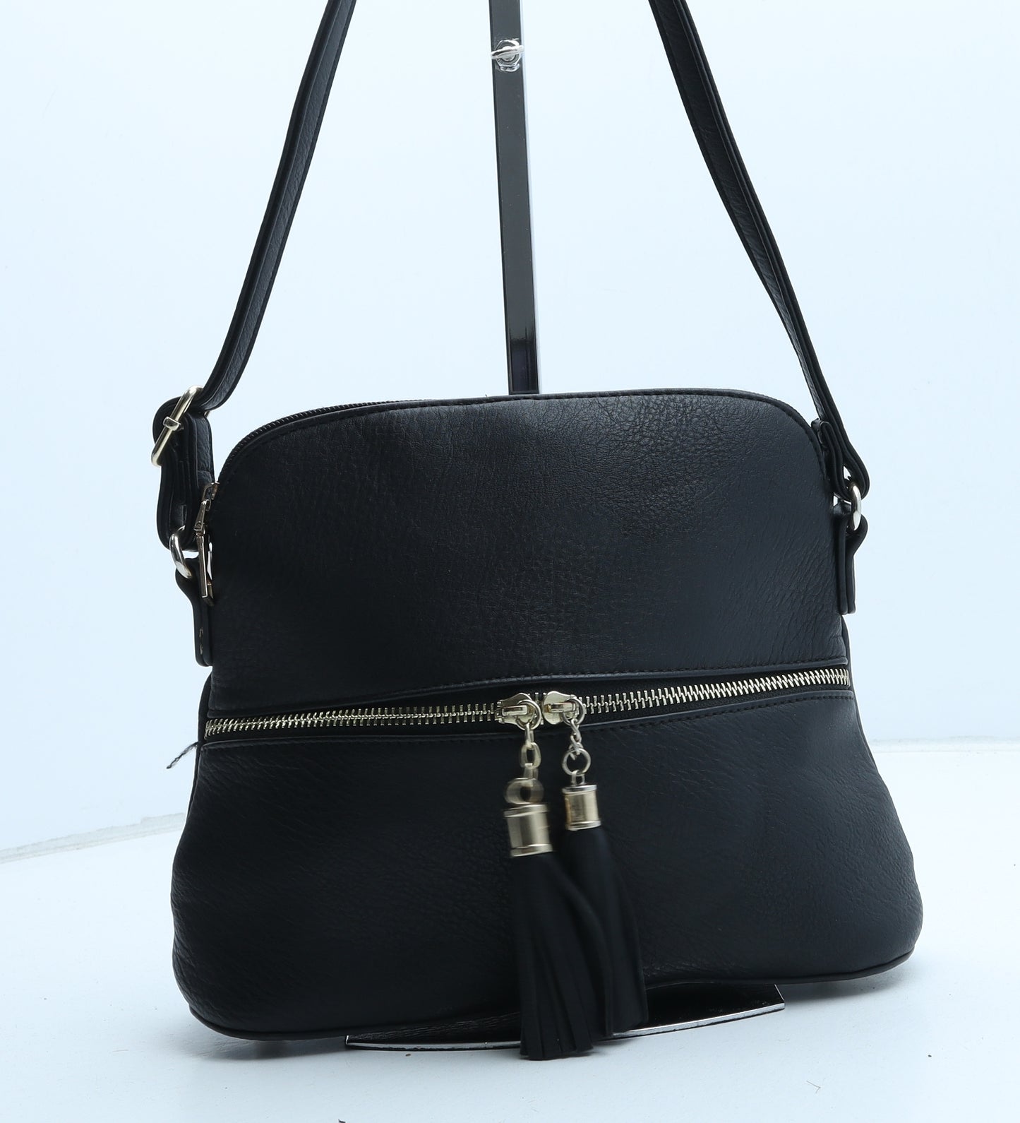 Preworn Womens Black Polyurethane Crossbody Size Small