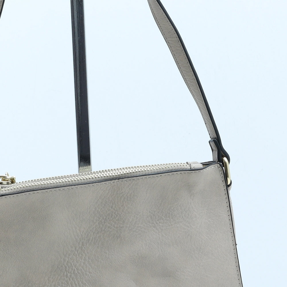 Preworn Womens Beige Polyurethane Crossbody Size Small