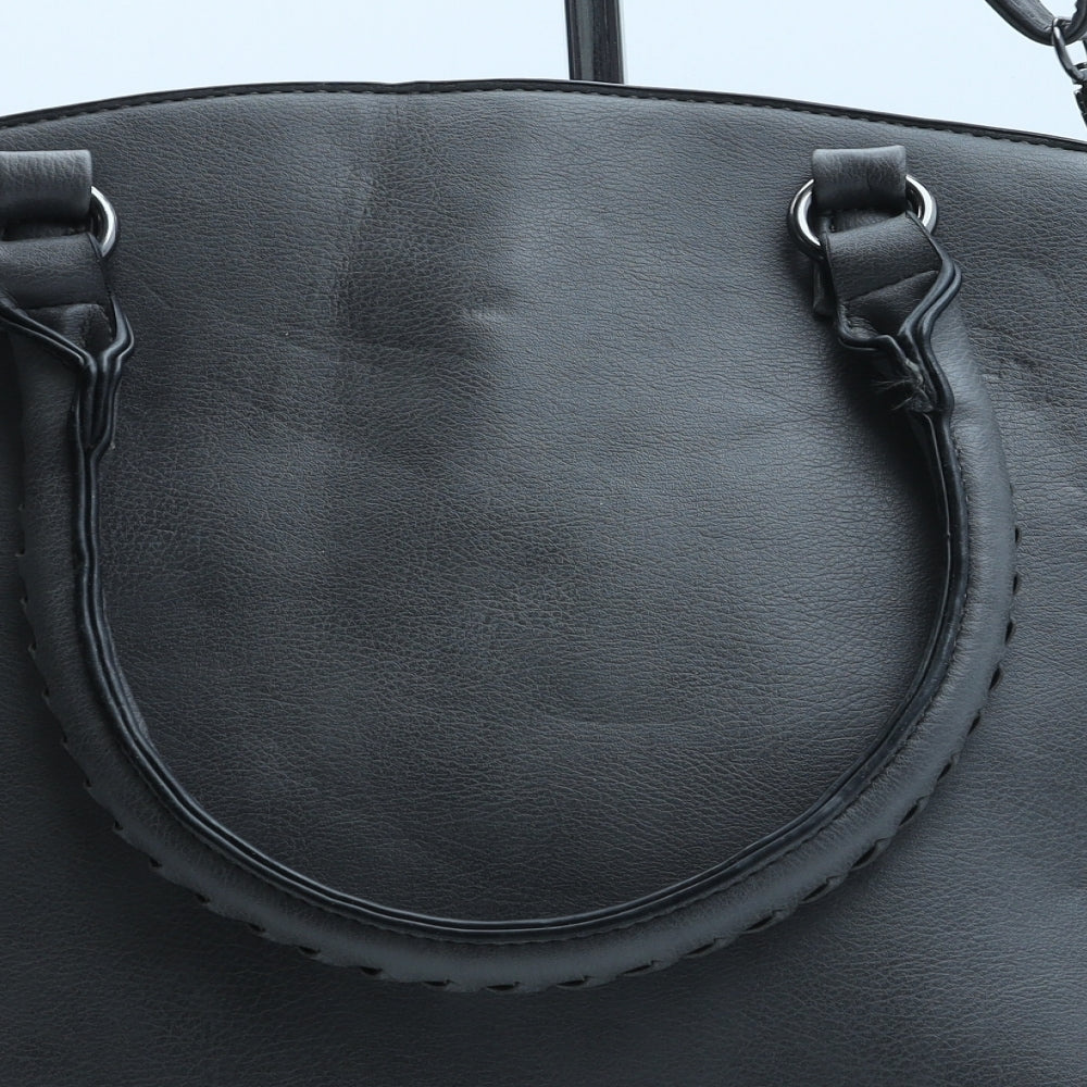 TU Womens Grey Polyurethane Hobo Bag Size Large