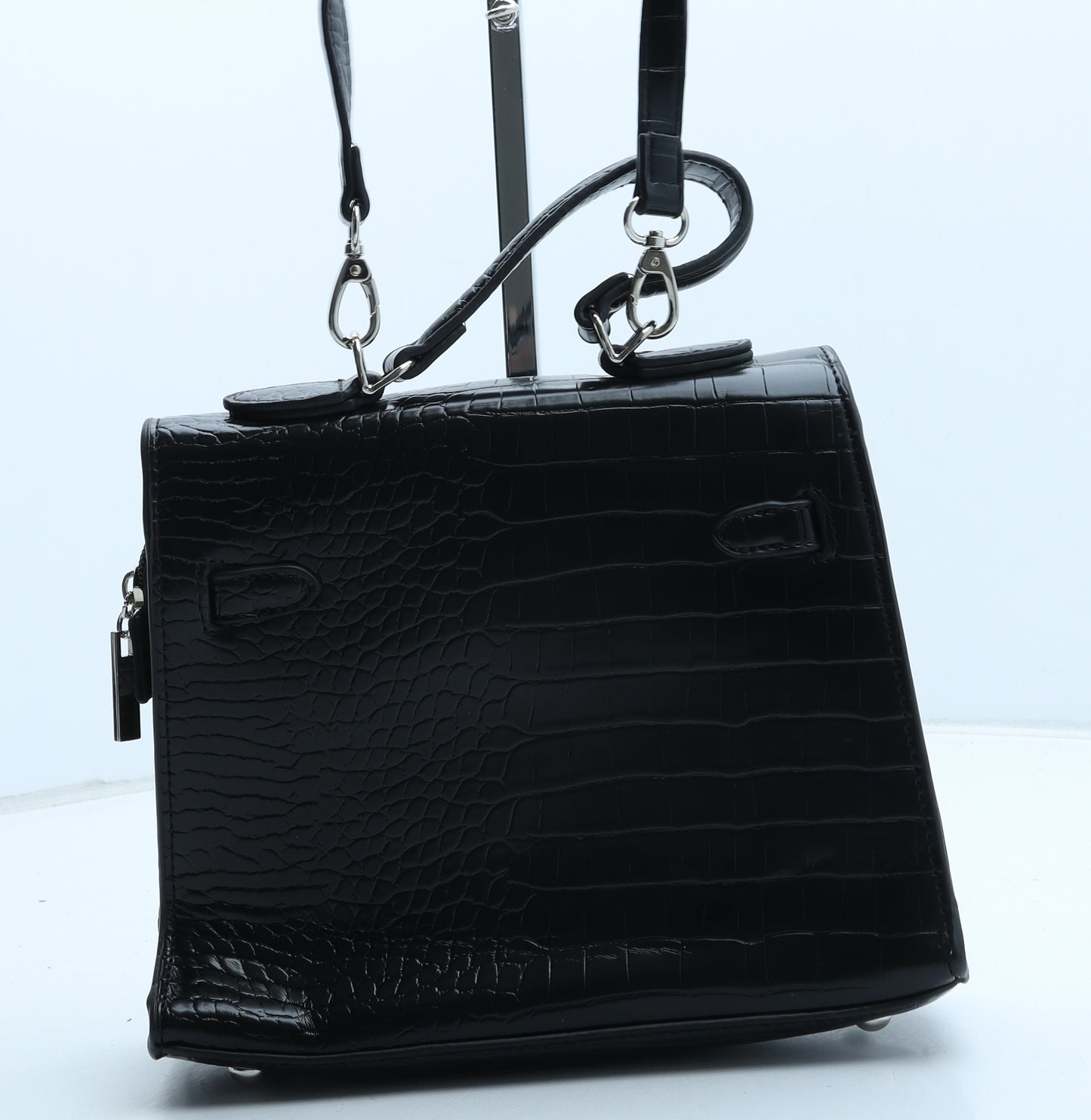 Preworn Womens Black Polyurethane Crossbody Size Small - Croc Texture