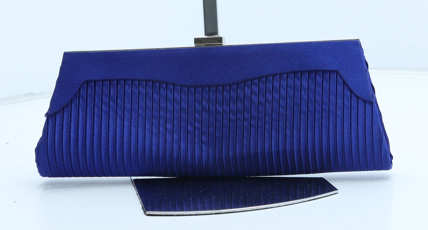 Preworn Womens Blue Polyester Clutch Size Medium