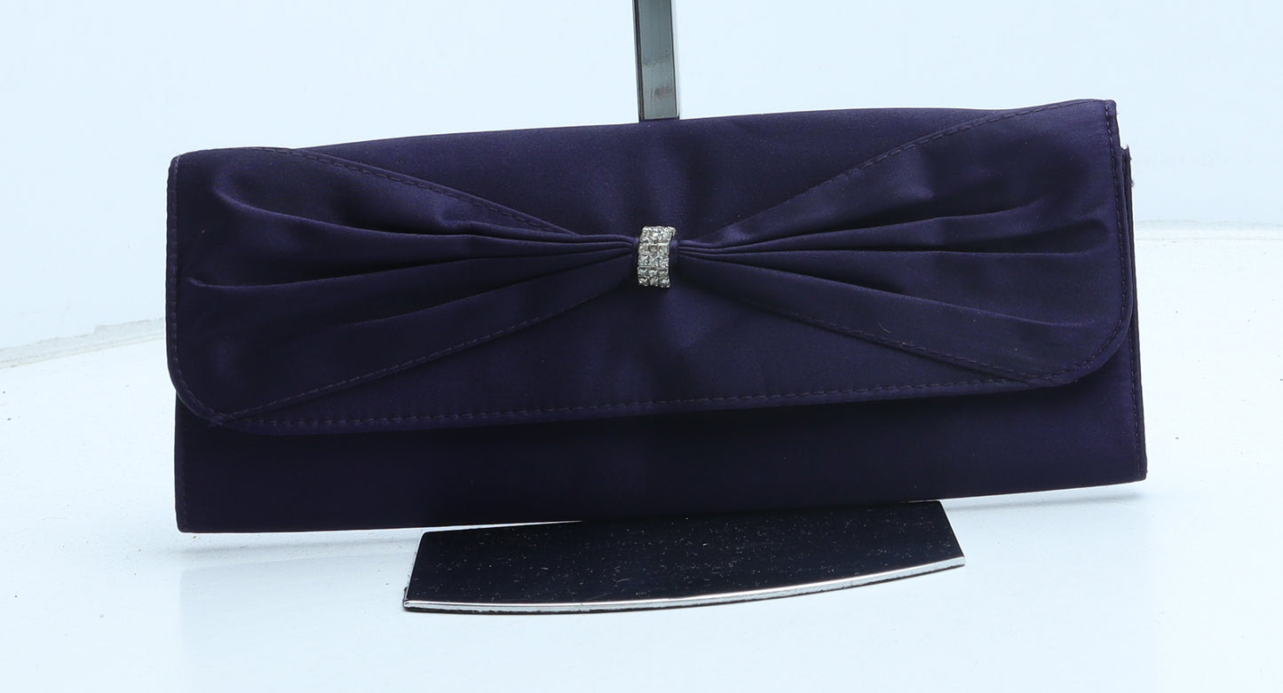 Preworn Womens Purple Polyurethane Clutch Size Small
