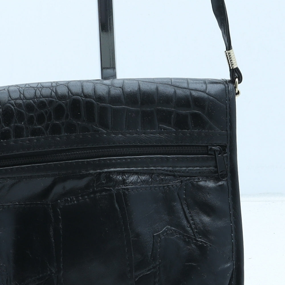 Guinis Womens Black Leather Crossbody Size Small - Croc Texture