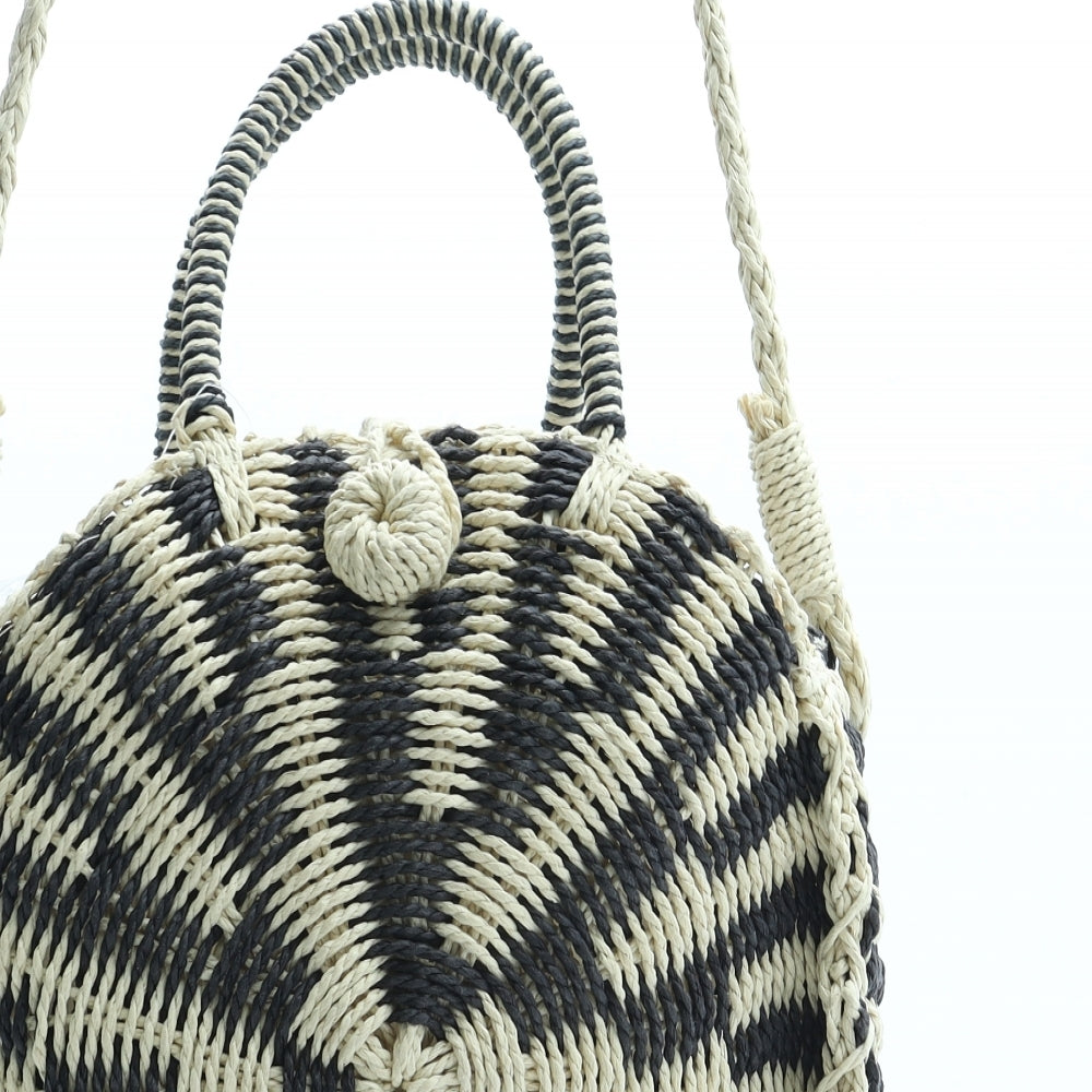 F&F Womens Beige Striped Straw Shoulder Bag Size Medium