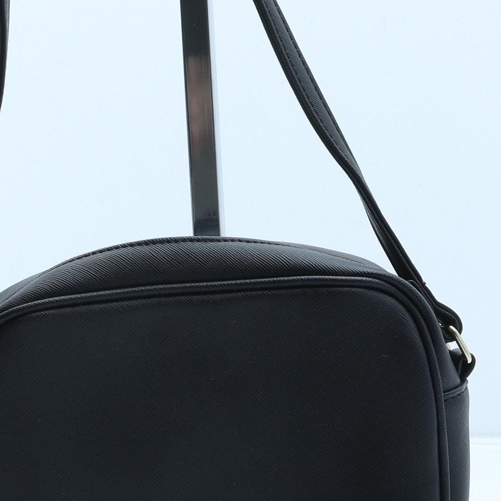 Preworn Womens Black Polyurethane Crossbody Size Small