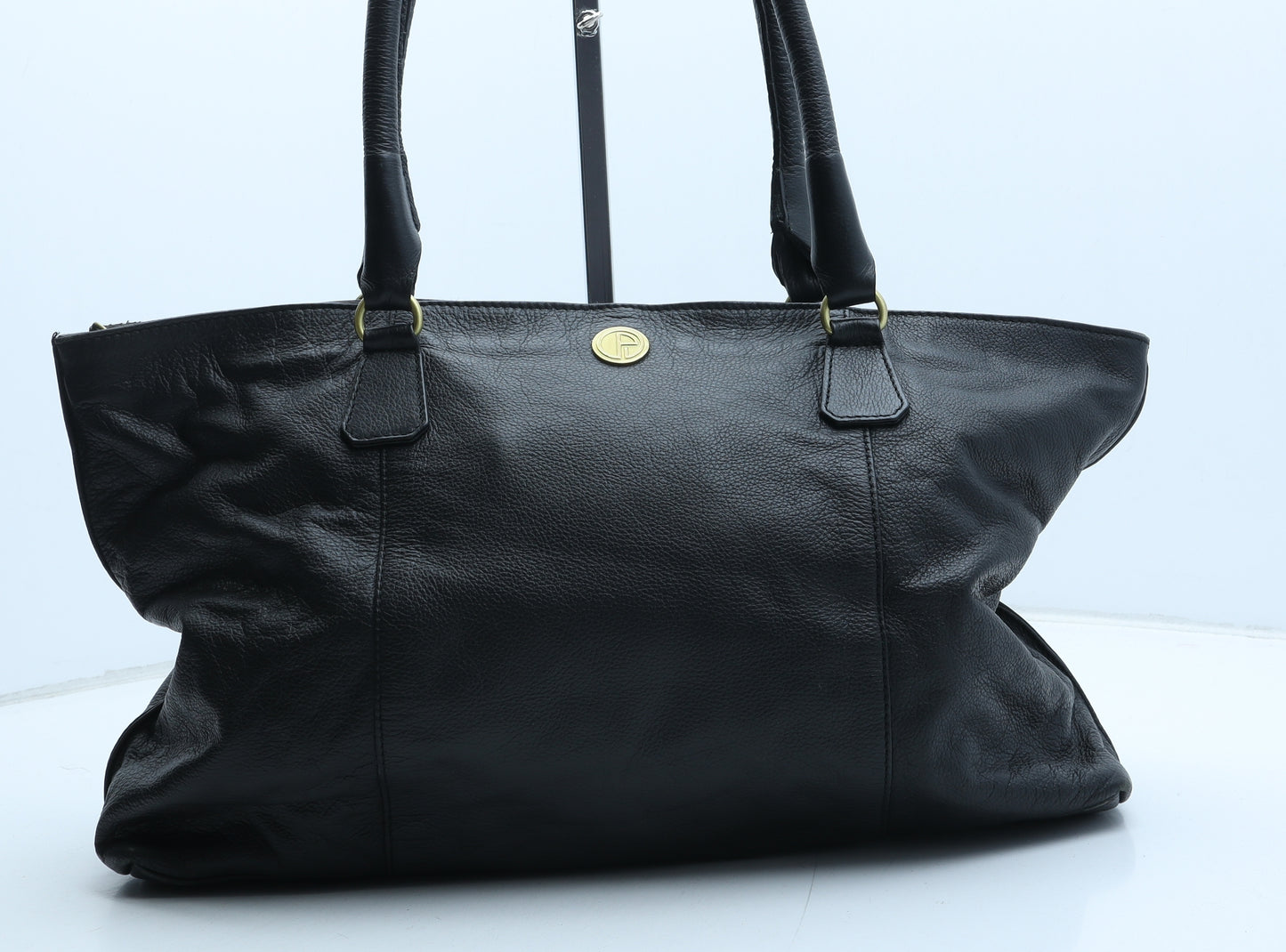 Pure Luxuries Womens Black Leather Tote Size Large