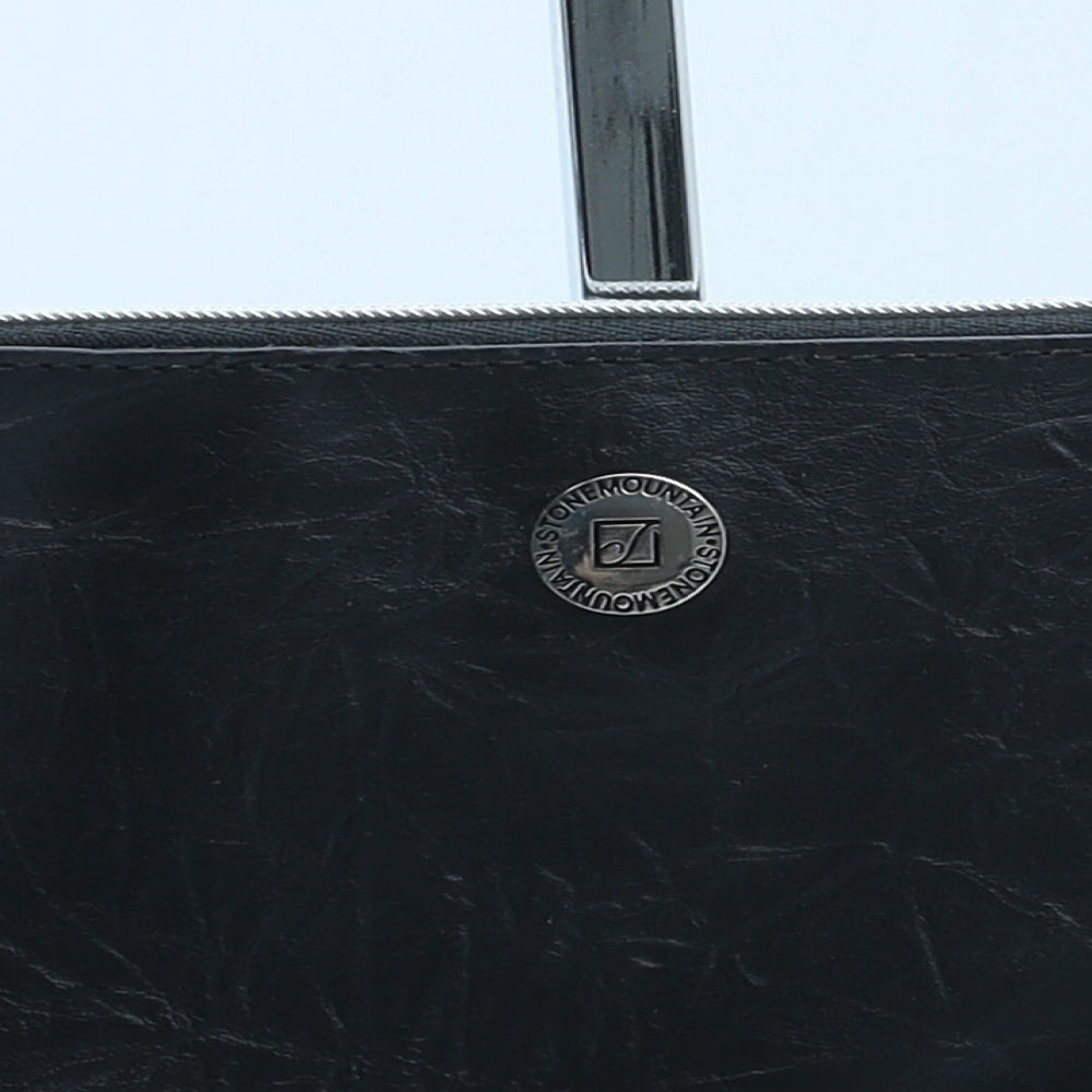 Stone Mountain Womens Black Polyurethane Clutch Size Small