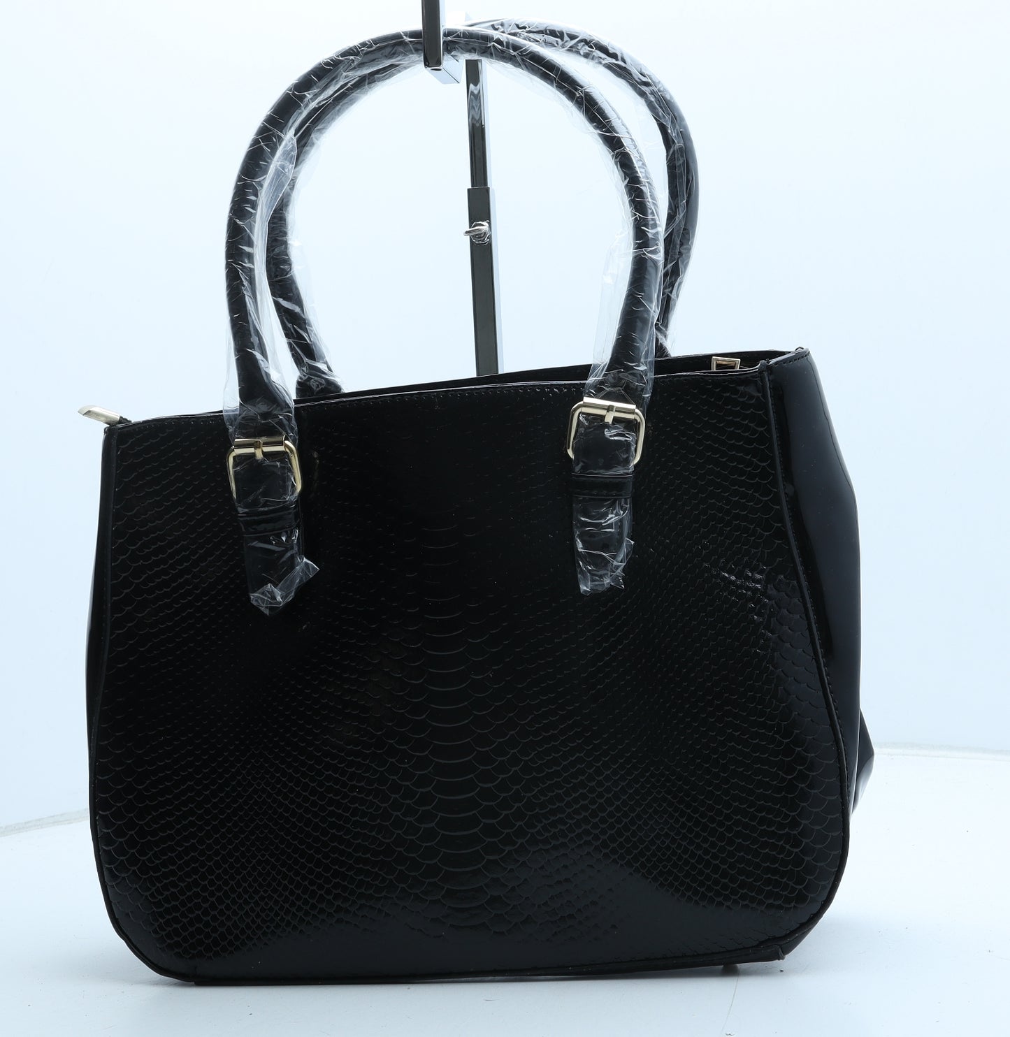 Fashion Only Womens Black Polyurethane Top Handle Bag Size Medium - Snake Print