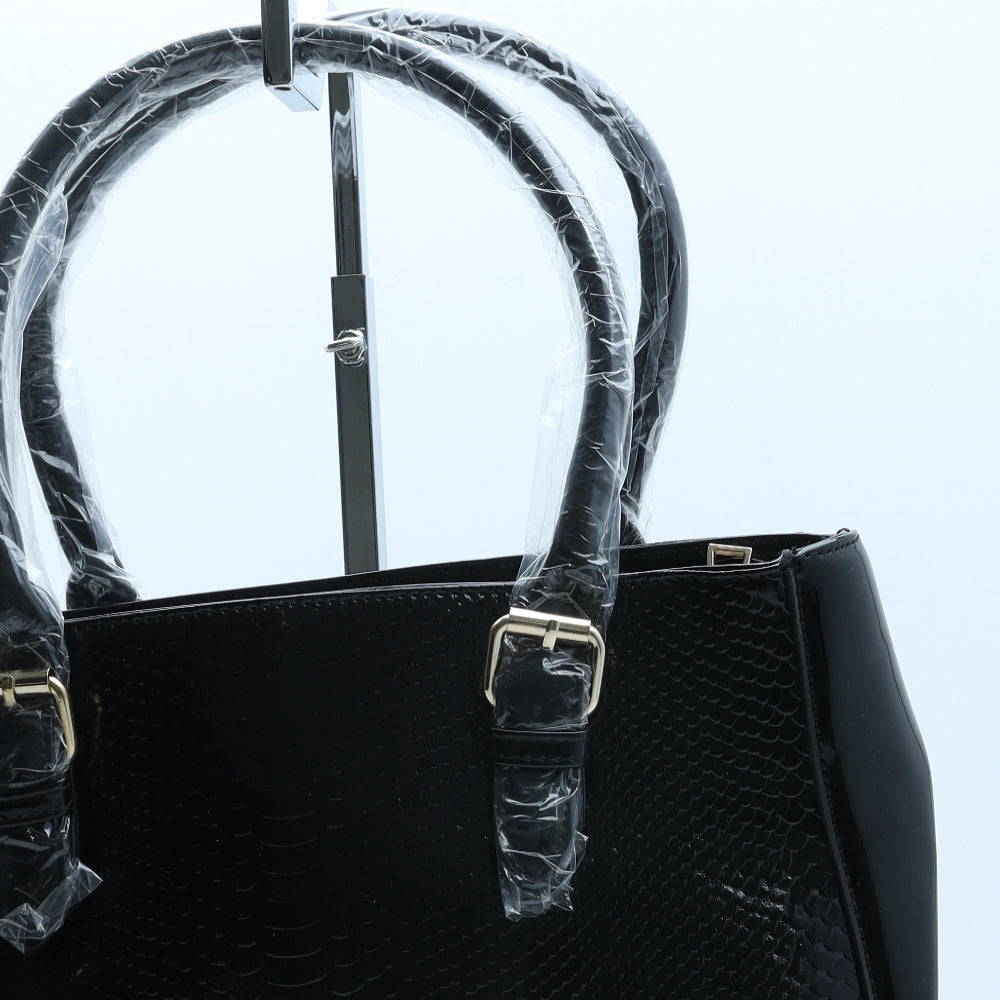 Fashion Only Womens Black Polyurethane Top Handle Bag Size Medium - Snake Print