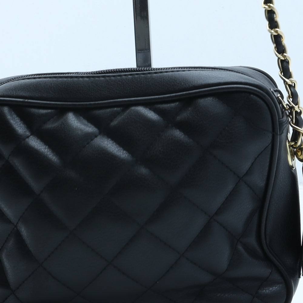 Preworn Womens Black Polyurethane Crossbody Size Small