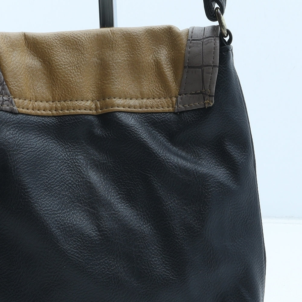 Preworn Womens Black Polyurethane Crossbody Size Small - Croc Texture