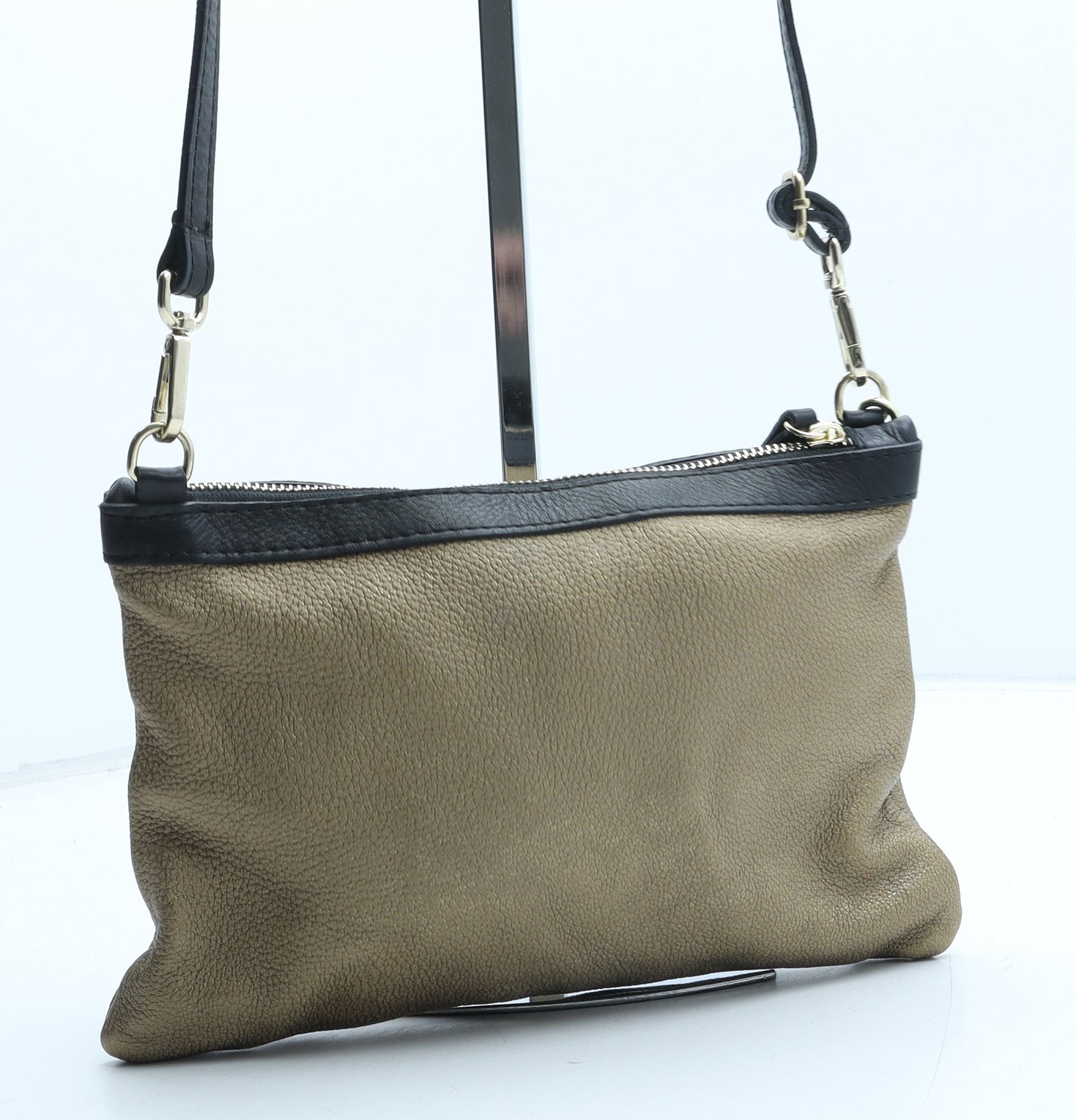 Laura Dimarco Womens Gold Polyurethane Crossbody Size Small