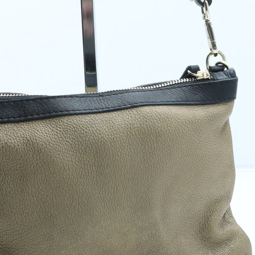 Laura Dimarco Womens Gold Polyurethane Crossbody Size Small