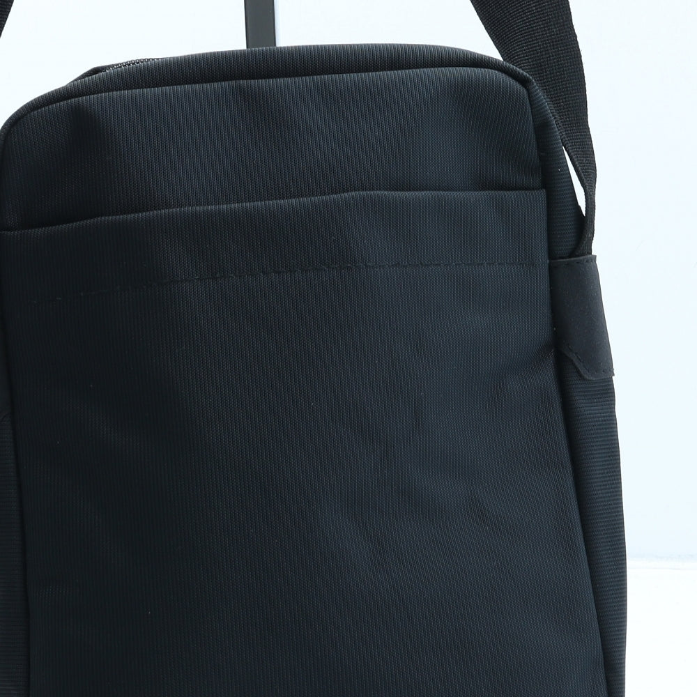 Scotts Of Stow Mens Black Polyester Crossbody Size Small