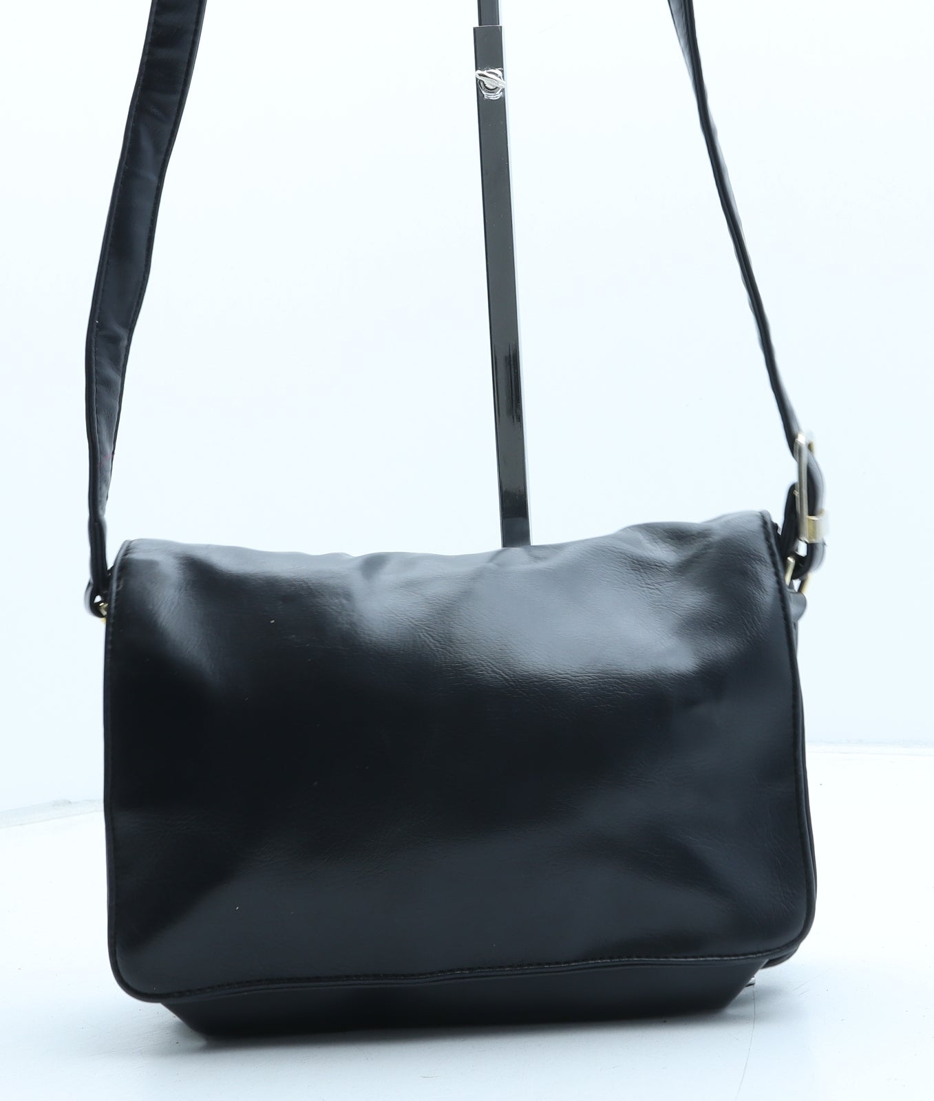 Preworn Womens Blue Polyurethane Crossbody Size Small