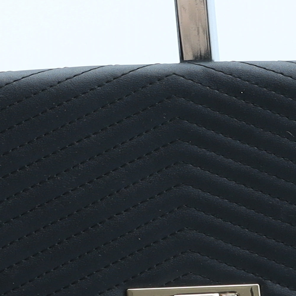 Accessorize Womens Black Polyurethane Clutch Size Medium