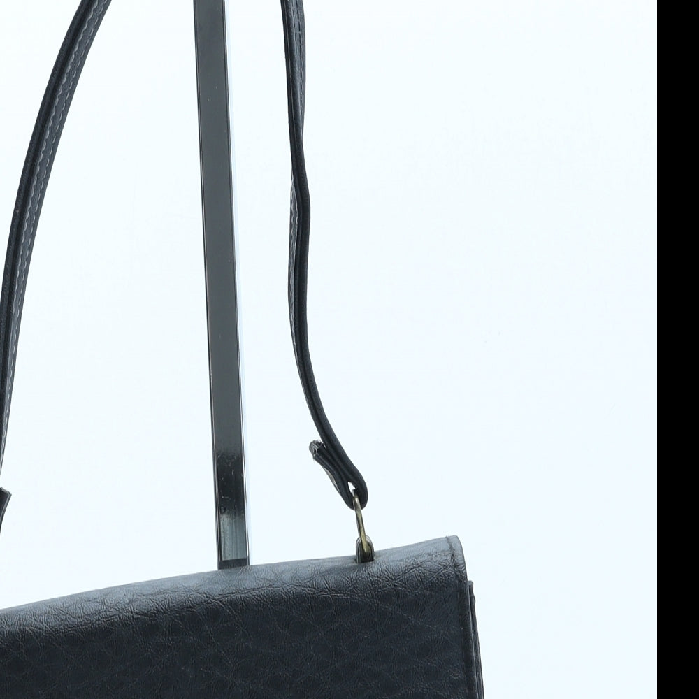 Welsmere Womens Black Polyurethane Top Handle Bag Size Small