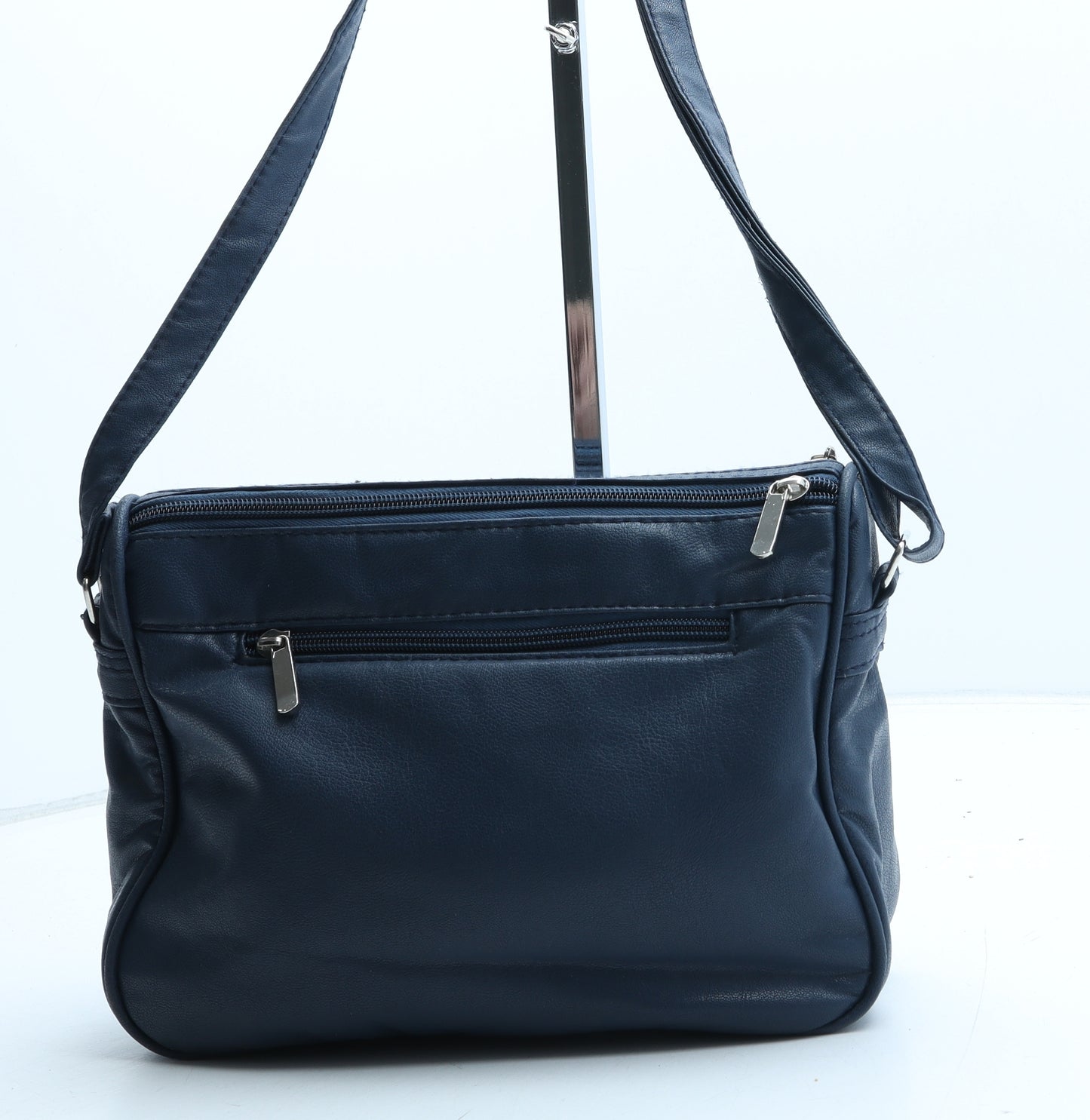 Isla Womens Blue Polyurethane Crossbody Size Medium