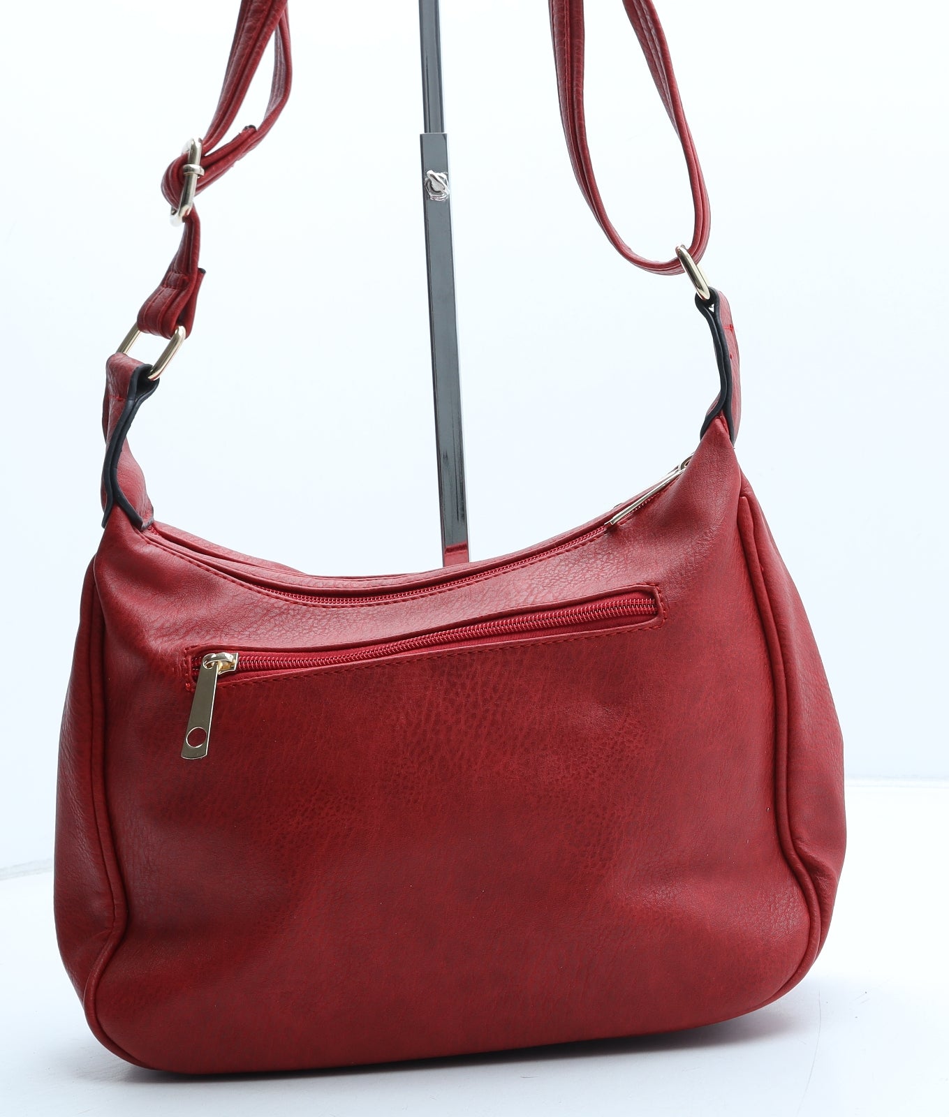 Preworn Womens Red Polyurethane Shoulder Bag Size Medium