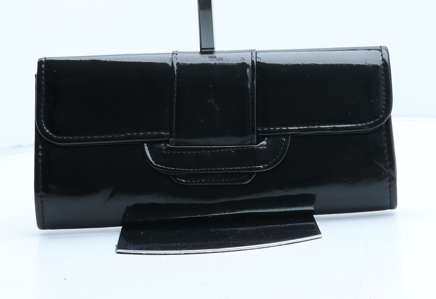 Preworn Womens Black Polyurethane Clutch Size Medium