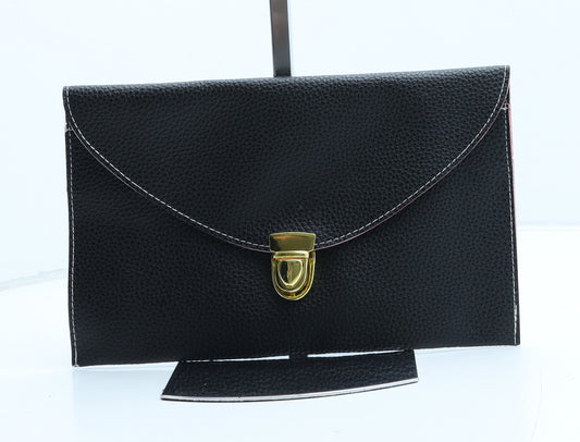 Preworn Womens Black Polyurethane Clutch Size Small