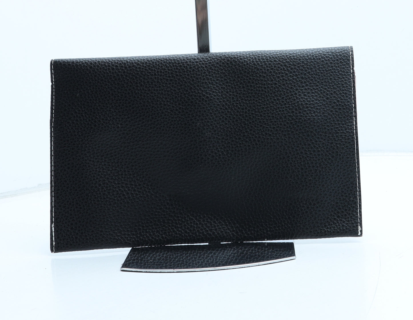 Preworn Womens Black Polyurethane Clutch Size Small