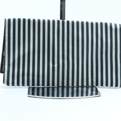 Preworn Womens Black Striped Polyester Clutch Size Small