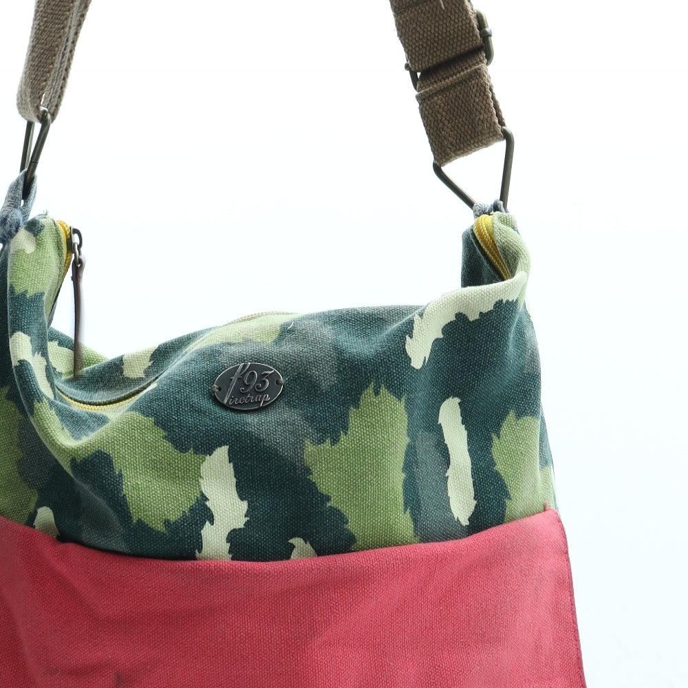 Firetrap Womens Green Camouflage Polyester Crossbody Size Medium