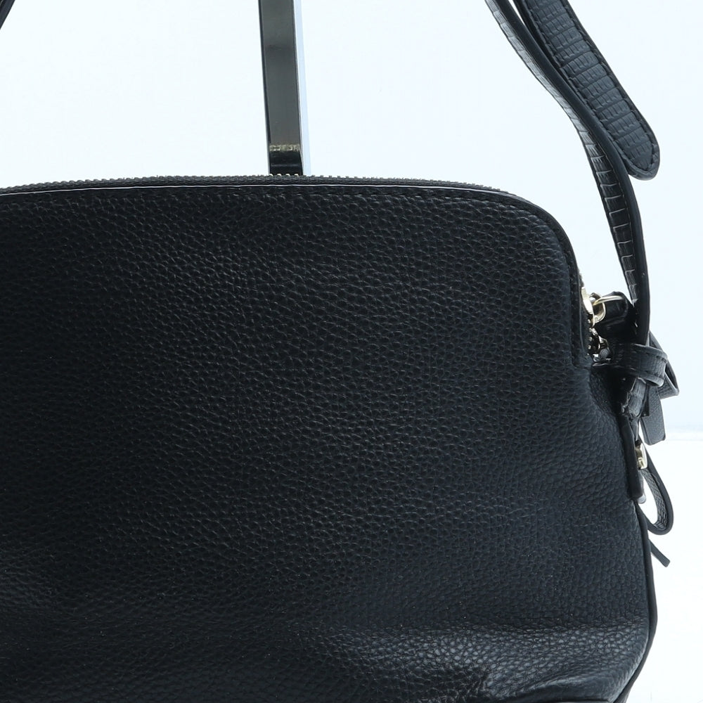 Preworn Womens Black Polyurethane Crossbody Size Small