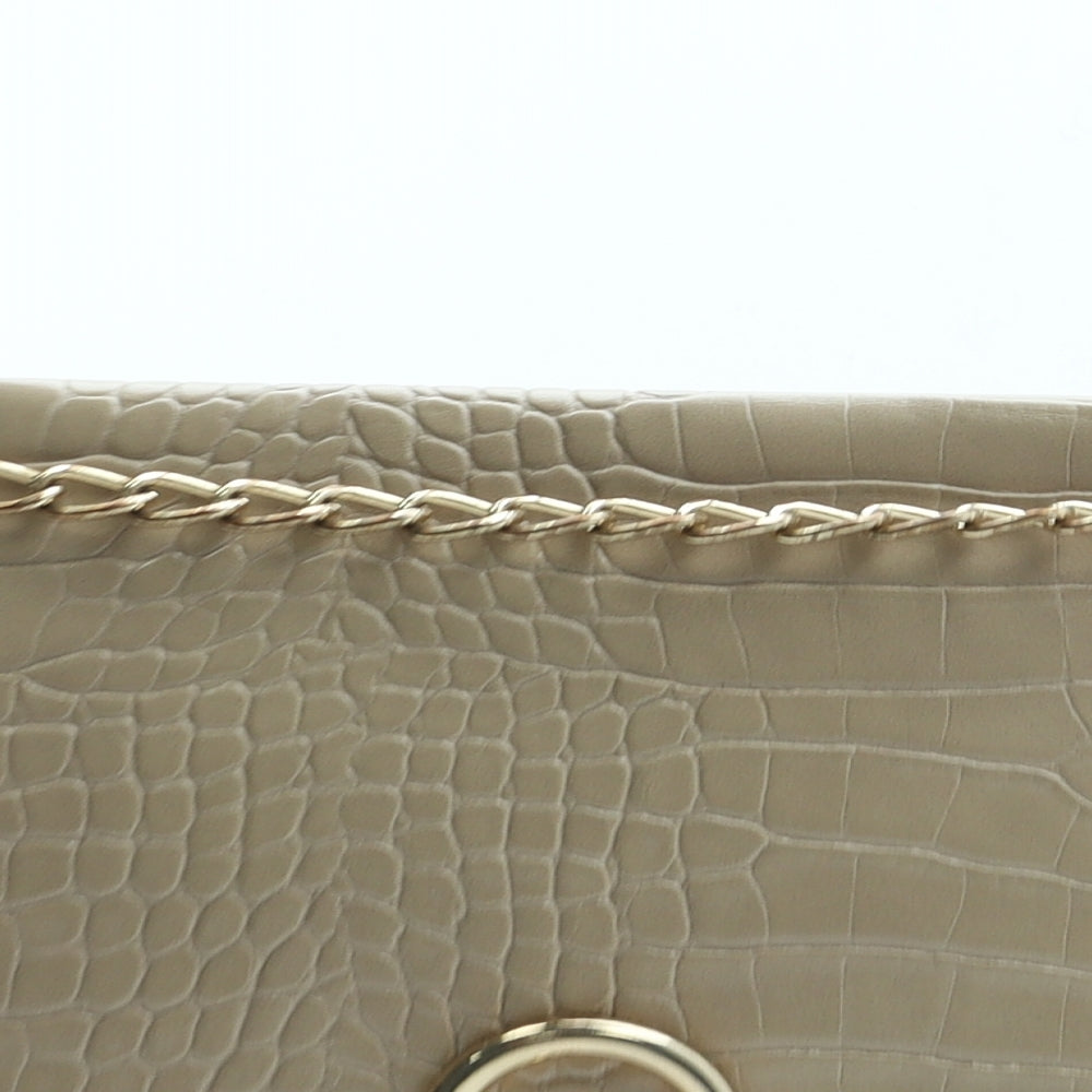 Primark Womens Beige Polyurethane Shoulder Bag Size Small