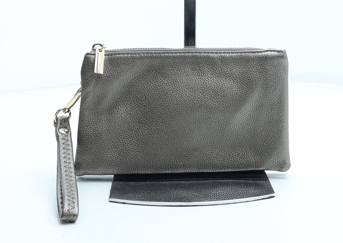 Long & Son Womens Gold Polyurethane Clutch Size Small