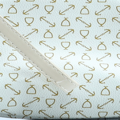 Preworn Womens Beige Geometric Polyester Clutch Size Small