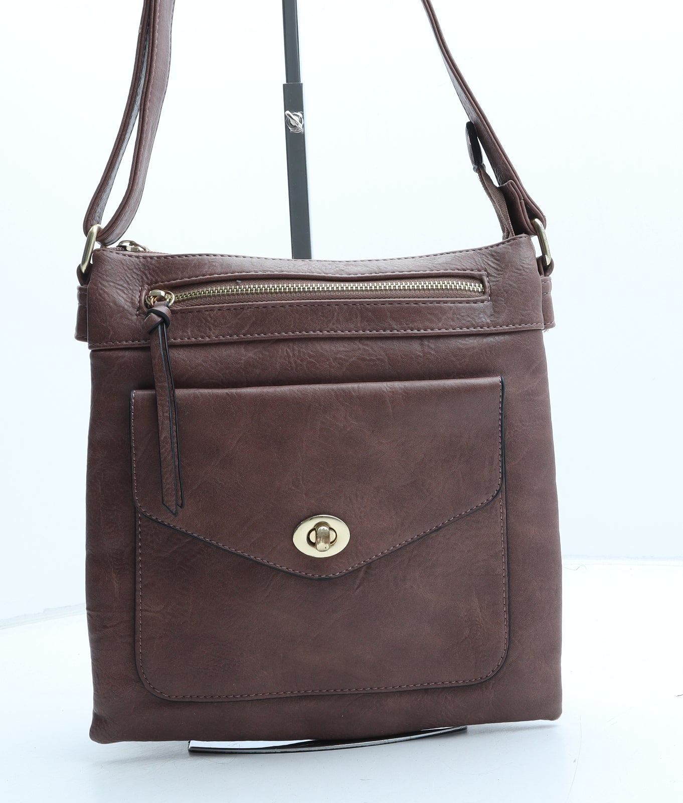 Preworn Womens Brown Polyurethane Crossbody Size Small