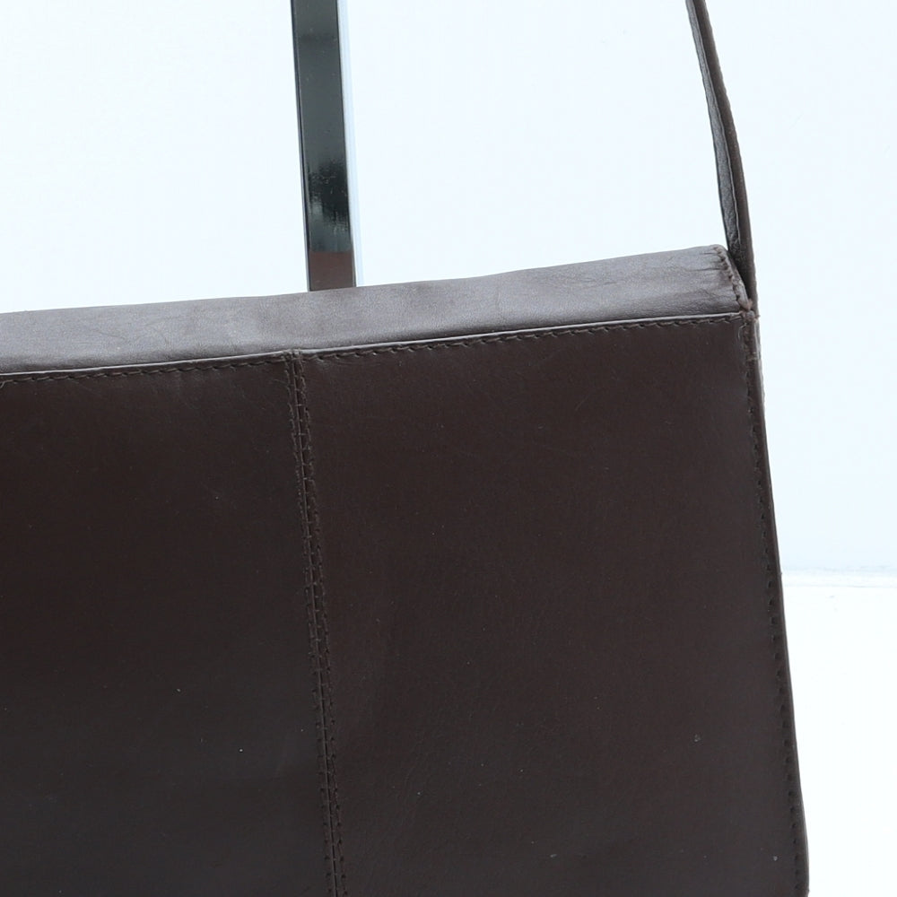Preworn Womens Brown Polyurethane Crossbody Size Small