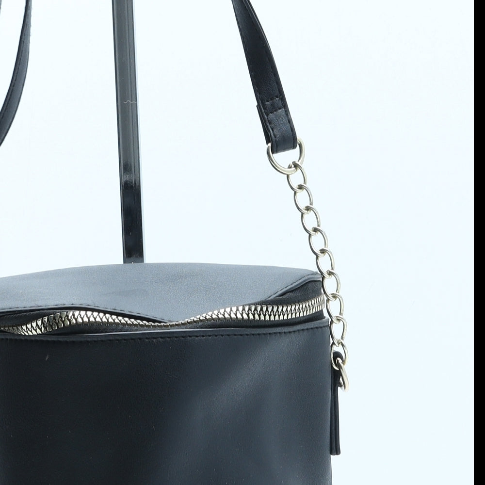 Primark Womens Black Polyurethane Crossbody Size Small