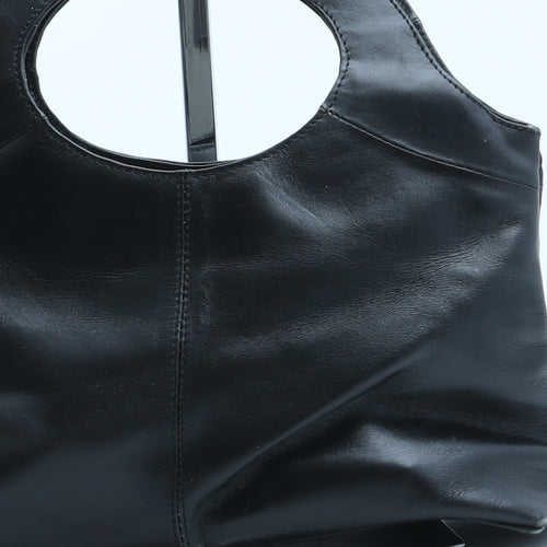 Preworn Womens Black Polyurethane Top Handle Bag Size Medium