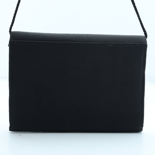 Preworn Womens Black Polyester Clutch Size Small