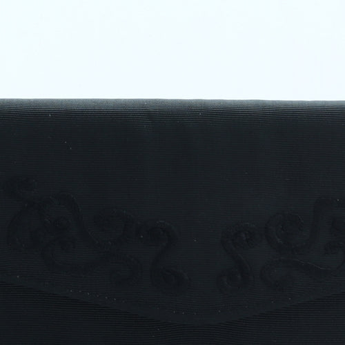 Preworn Womens Black Polyester Clutch Size Small