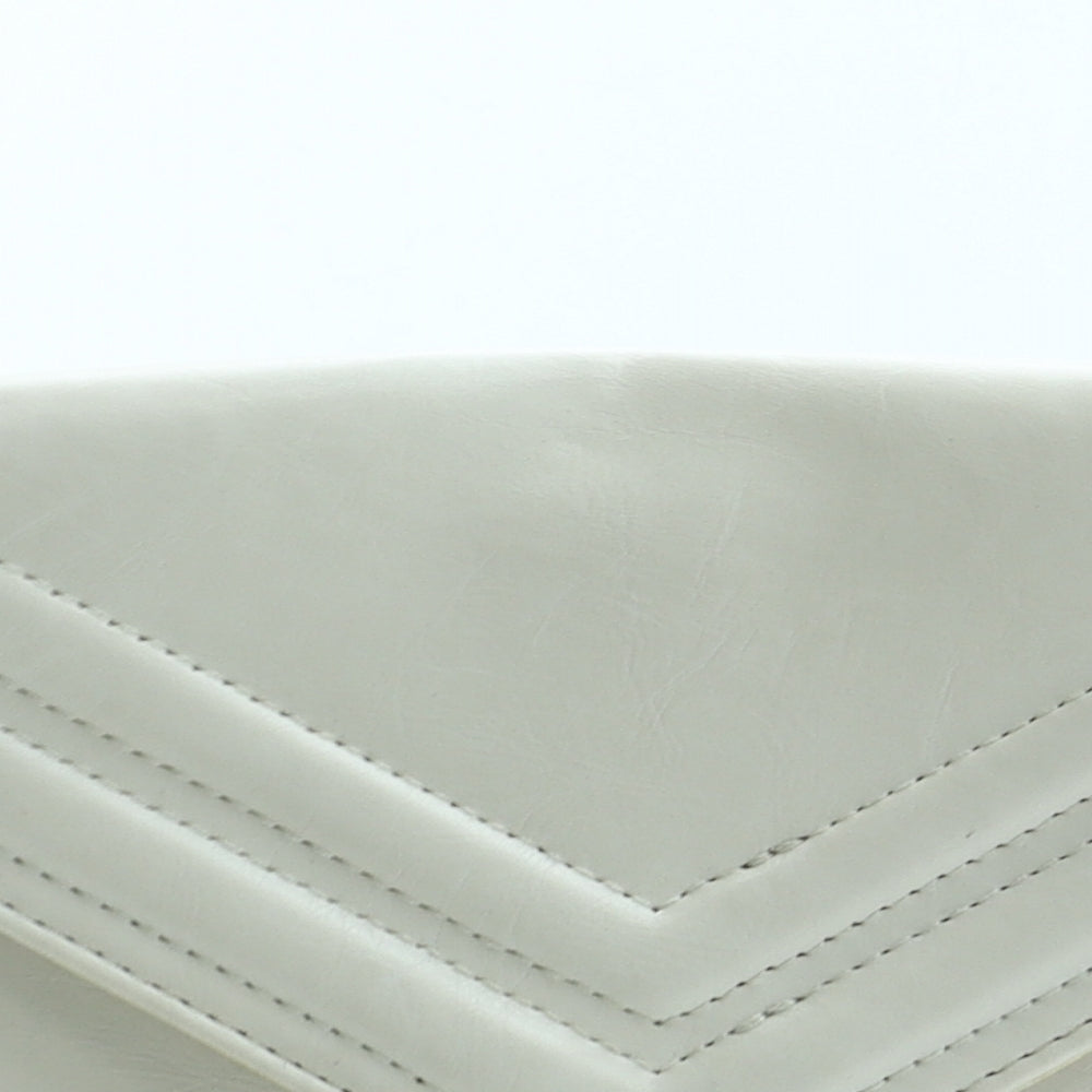 Atmosphere Womens Beige Polyester Clutch Size Small