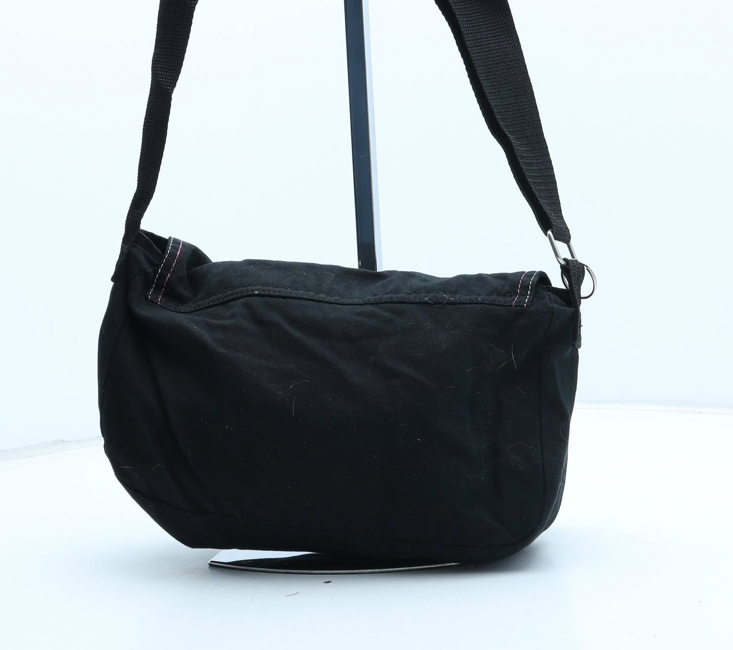 Preworn Girls Black Polyester Crossbody Size Small Hook & Loop