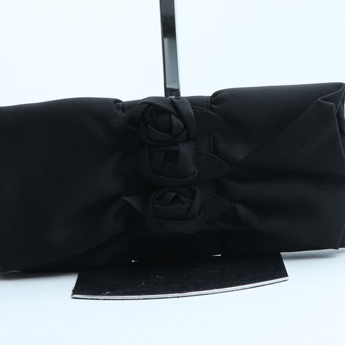 Preworn Womens Black Polyurethane Clutch Size Small - Flower Detail