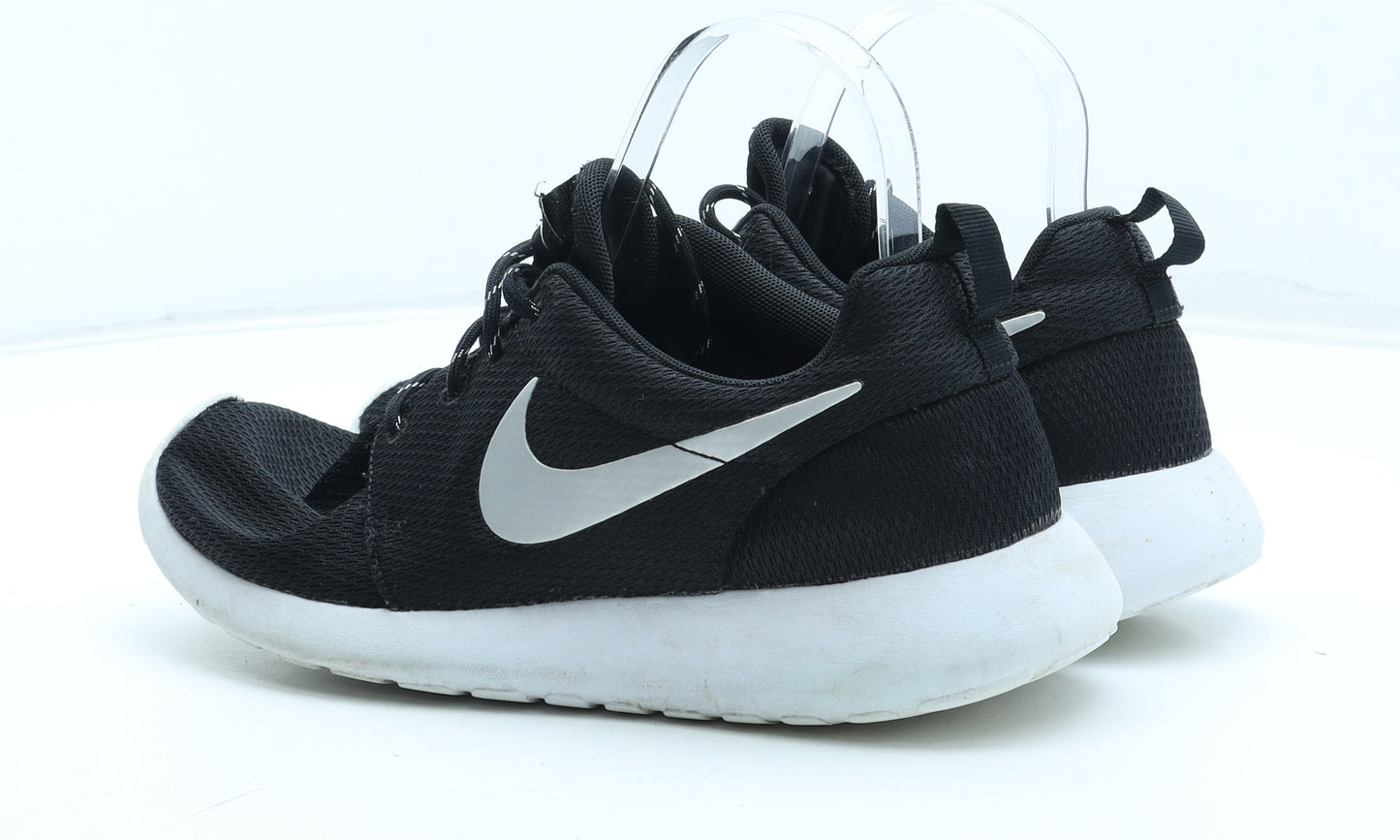 Nike Womens Black Polyester Trainer UK