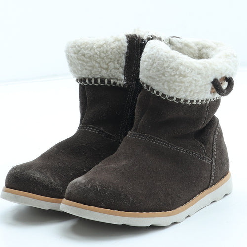 Clarks Girls Brown Polyester Shearling Style Boot UK 5.5