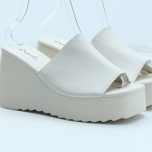 Qupid Womens White Polyurethane Mule Heel UK