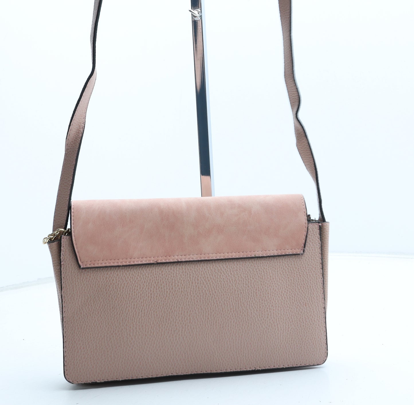 Chloe Womens Pink Polyurethane Shoulder Bag Size Small