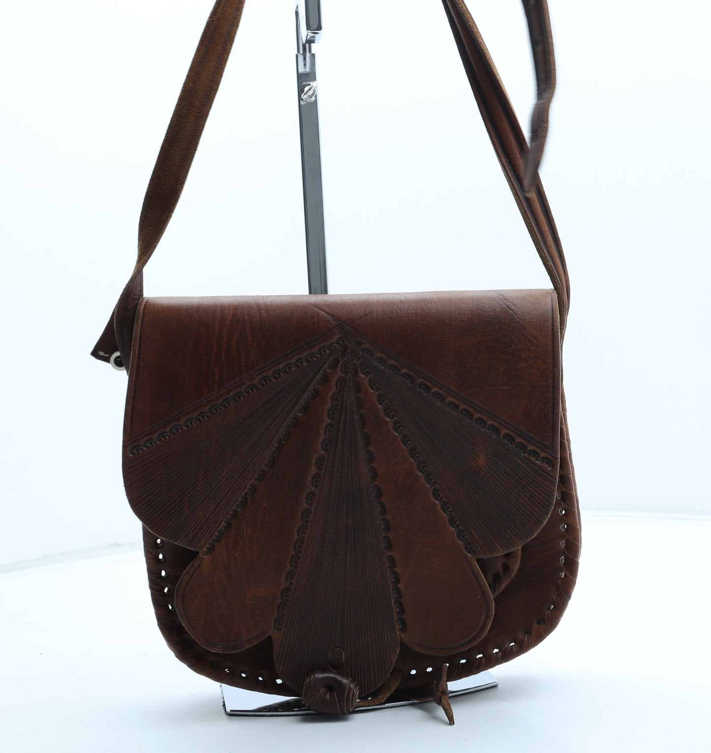 Preworn Womens Brown Leather Crossbody Size Small