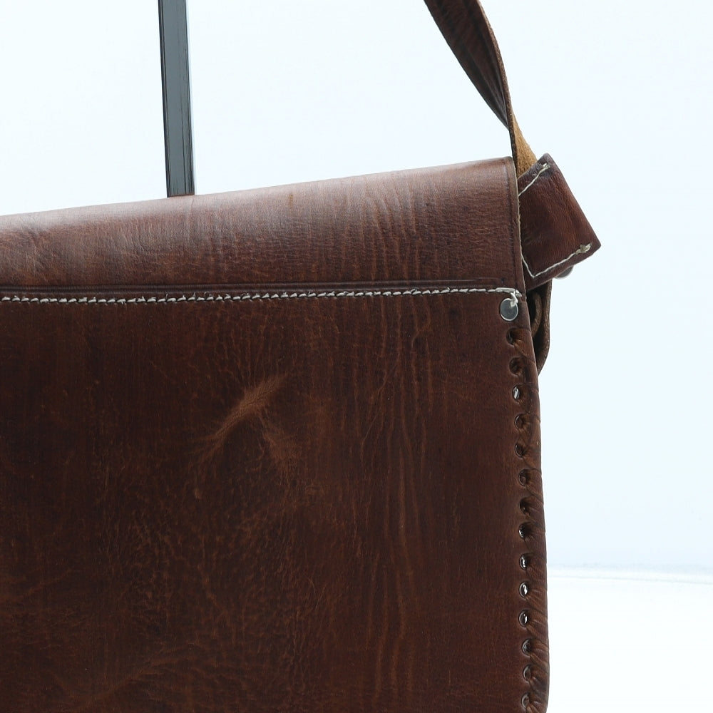 Preworn Womens Brown Leather Crossbody Size Small